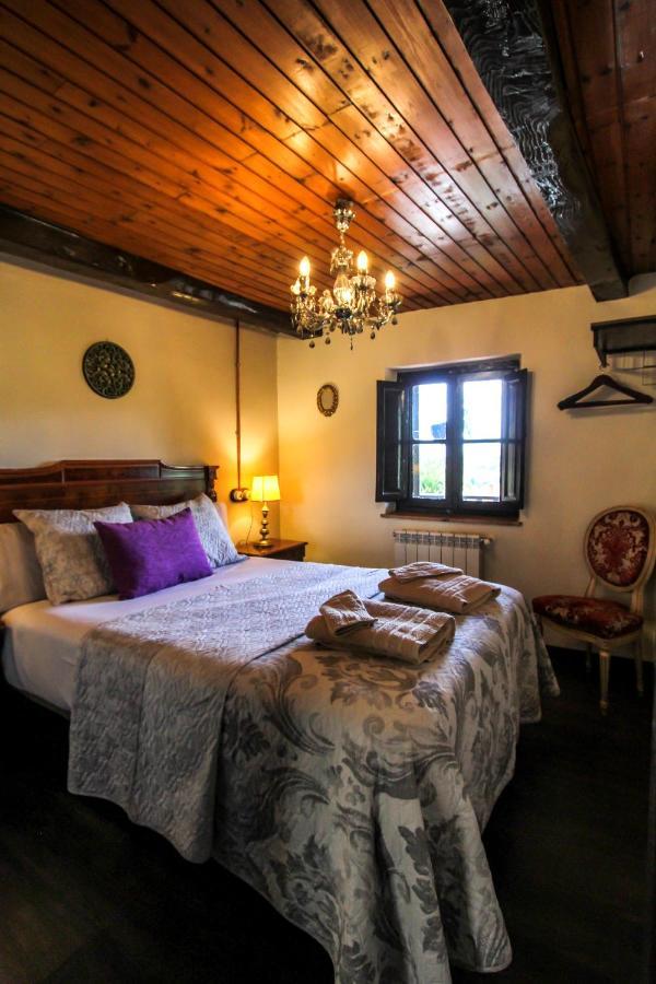 Apartamentos 'Los Balcones De Nieda 2' Onís Esterno foto